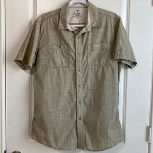 Kuhl Men’s Casual Button-up Short Sleeve Shirt